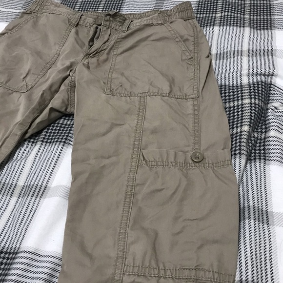 Gap Cargo Pants - Picture 2 of 4